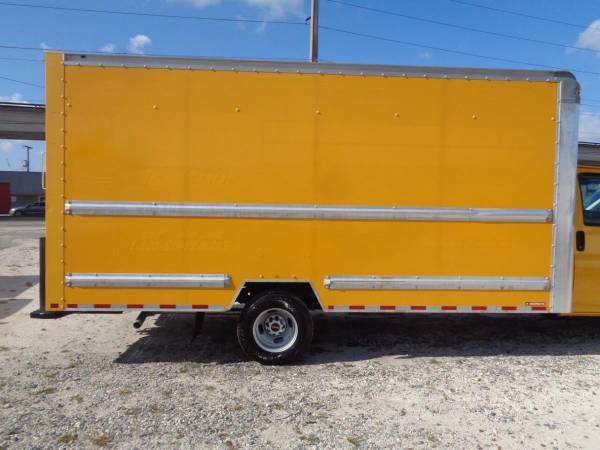 2017 Chevrolet Chevy Express Cutaway G3500 3500 DRW 16FT SUPREME BOX for sale in Hialeah, FL – photo 23