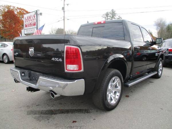 2017 Ram 1500 4x4 4WD Truck Dodge Laramie Fully Loaded! Crew Cab for sale in Brentwood, NY – photo 3