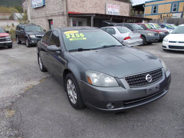 2006 NISSAN ALTIMA 4DR S for sale in Harriman, TN
