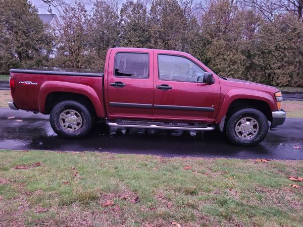 2007 GMC Canyon SLE CREW CAB 4X4 V6 Runs Excellent!! - cars & trucks... for sale in North Haven, CT – photo 4