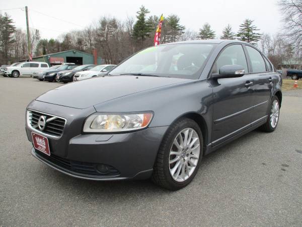 2011 Volvo S40 T5 Heated Leather Low Miles Sedan for sale in Brentwood, NH – photo 7