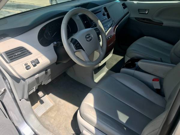 Toyota Sienna 2012 for sale in Richmond , VA – photo 13