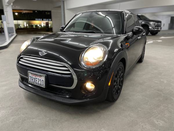 2015 Mini Cooper 4 Door Hatchback *CLEAN TITLE!* (New Body Style) -... for sale in Irvine, CA – photo 16