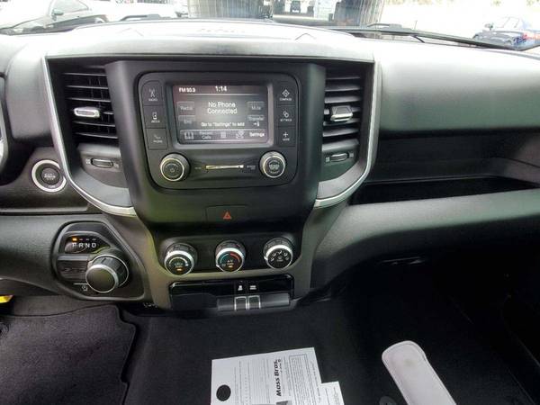 2019 Ram 1500 Crew Cab Big Horn Pickup 4D 6 1/3 ft pickup Black for sale in Waco, TX – photo 20