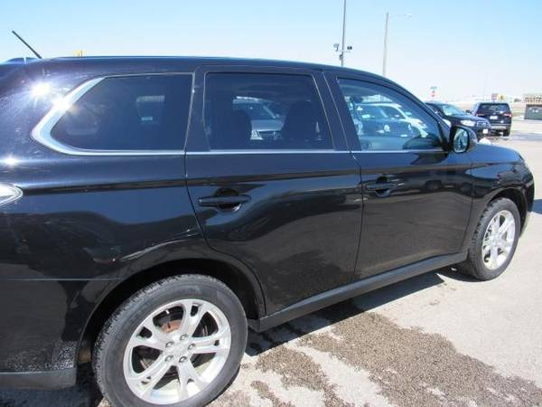 2014 MITSUBISHI OUTLANDER GT PACKAGE - - by dealer for sale in Spearfish, SD – photo 3