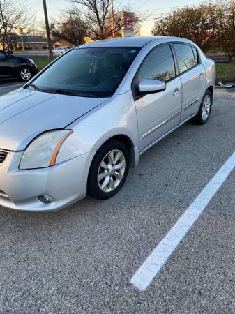 2010 Nissan Sentra runs-looks-great $3850 obo - cars & trucks - by... for sale in Indianapolis, IN