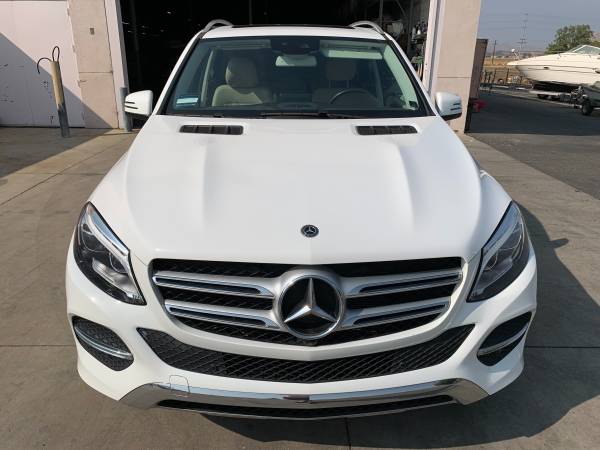 2018 Mercedes GLE 350 - cars & trucks - by dealer - vehicle... for sale in Perris, CA – photo 3