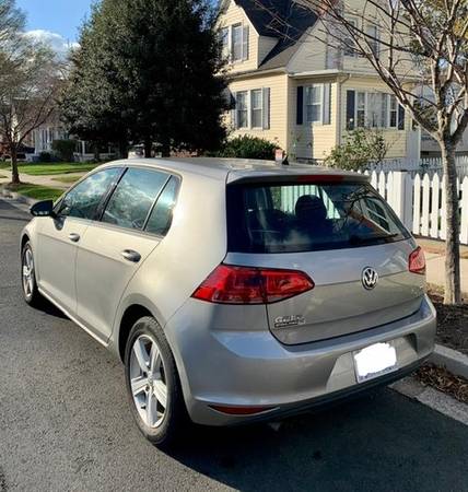 2017 VW Golf Wolfsburg Edition - cars & trucks - by owner - vehicle... for sale in Washington, District Of Columbia – photo 4