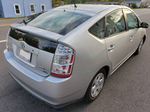 2006 Silver Toyota Prius LOW MILES! Loaded! Back-up Camera - cars &... for sale in Sidney, OH – photo 3