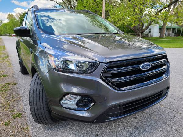 2019 Ford Escape SE 4WD - - by dealer - vehicle for sale in redford, MI – photo 7