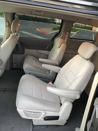 2010 Chrysler Town & Country for sale in Modesto, CA – photo 11