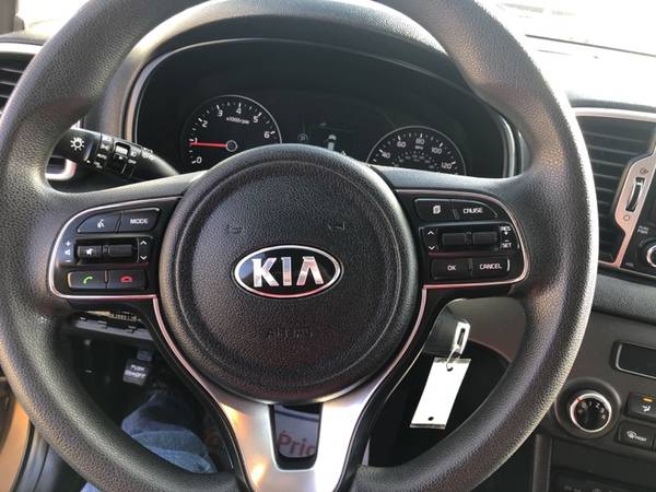 2017 Kia Sportage LX AWD - - by dealer - vehicle for sale in Redmond, OR – photo 9