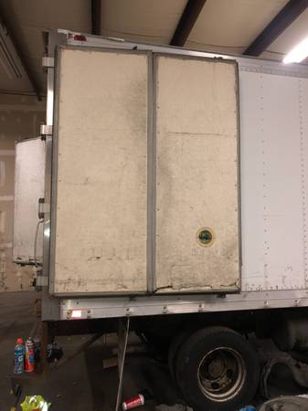 Really Nice Box Truck - Reefer - cars & trucks - by owner - vehicle... for sale in Joliet, IL – photo 23