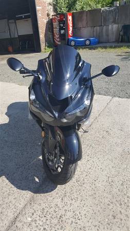 2011 Kawasaki Ninja ZX-14 ONE OWNER!!! with only 423 Miles for sale in Yonkers, NY – photo 2
