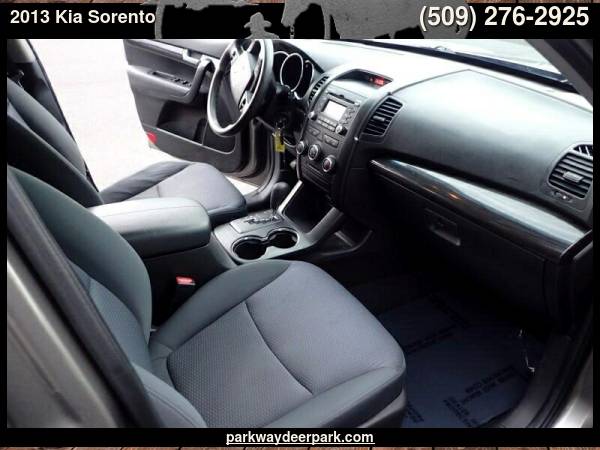 2013 Kia Sorento LX V6 4WD - - by dealer - vehicle for sale in Deer Park, WA – photo 15