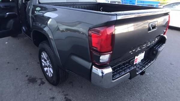 2018 Toyota Tacoma RWD Crew Cab Pickup SR5 Double Cab 5' Bed V6 4x2 AT for sale in Redding, CA – photo 15