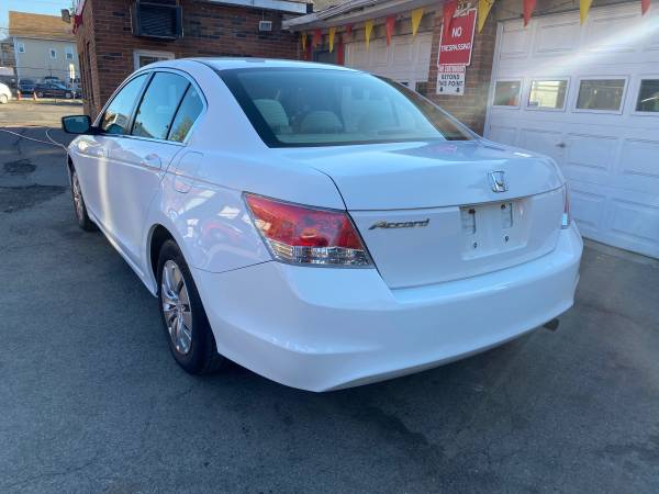 2010 Honda Accord LX 4dr : - - by dealer for sale in Hartford, CT – photo 5