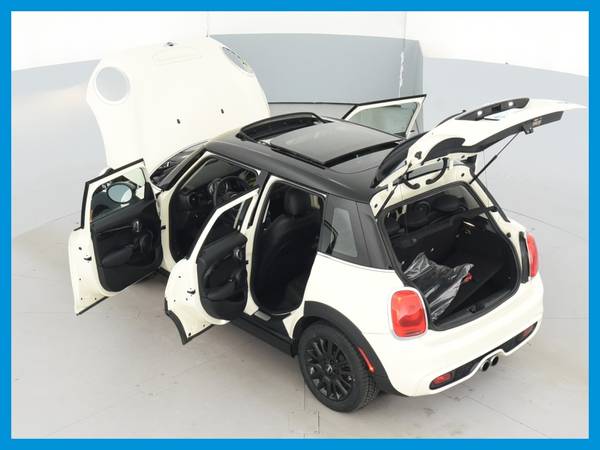 2017 MINI Hardtop 4 Door Cooper S Hatchback 4D hatchback White for sale in Other, OR – photo 17