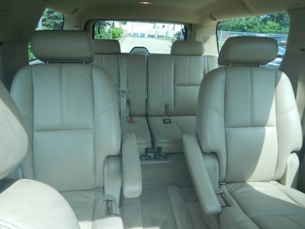 2008 Chevrolet Suburban 4WD 4dr 1500 LTZ - Super Savings!! for sale in Oakdale, MN – photo 21