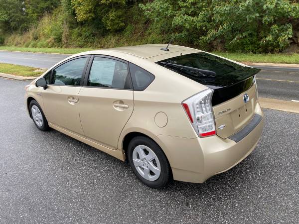 2011 Toyota Prius - cars & trucks - by dealer - vehicle automotive... for sale in Marshall, NC – photo 4