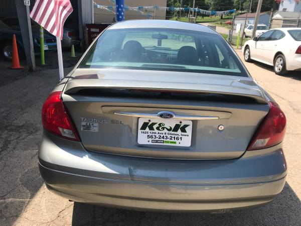 2003 Ford Taurus Runs great!!! - cars & trucks - by dealer - vehicle... for sale in Clinton, IA – photo 6