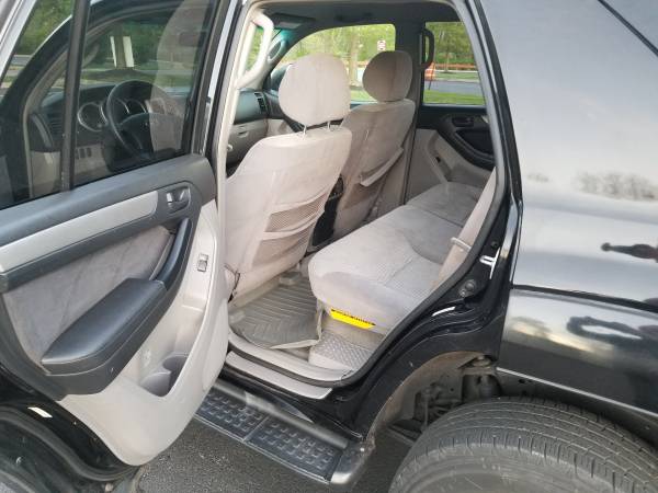PENDING-04 4Runner SR5 4 7L V8 4X4 184K for sale in Chadds Ford, PA – photo 8