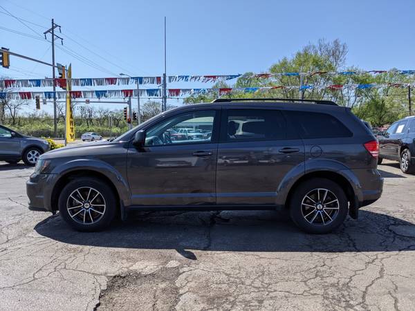 2018 Dodge Journey SE - - by dealer - vehicle for sale in GRANITE CITY, MO – photo 3