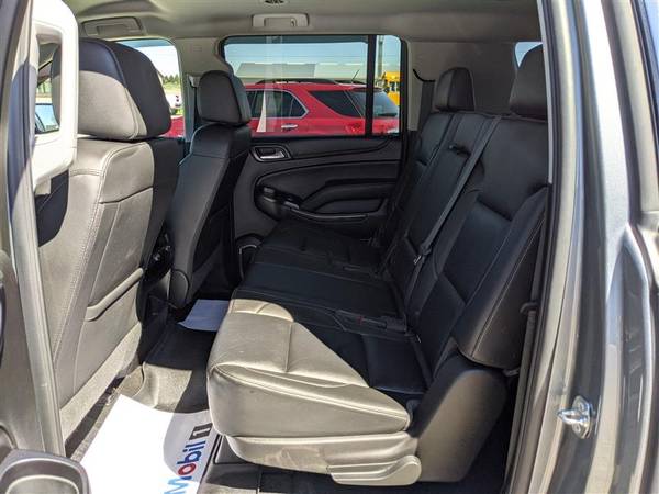 2018 Chevrolet Suburban LT 1500 - - by dealer for sale in Webster, SD – photo 19