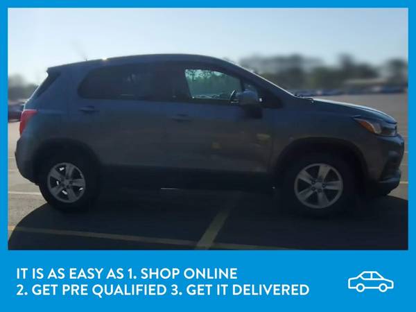 2020 Chevy Chevrolet Trax LS Sport Utility 4D hatchback Silver for sale in Arlington, District Of Columbia – photo 10