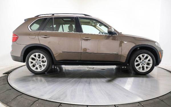 2013 BMW X5 XDRIVE35I NAVI SUNROOF LEATHER LOW MILES SERVICED - cars... for sale in Sarasota, FL – photo 9