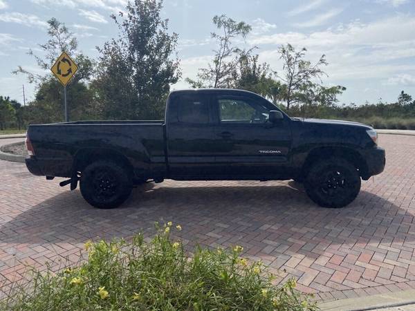 2011 TOYOTA TACOMA! - cars & trucks - by dealer - vehicle automotive... for sale in Port Saint Lucie, FL – photo 4