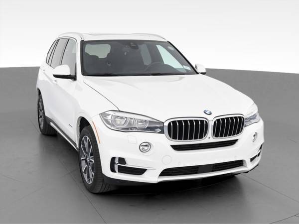 2017 BMW X5 xDrive35i Sport Utility 4D suv White - FINANCE ONLINE -... for sale in Arlington, District Of Columbia – photo 16