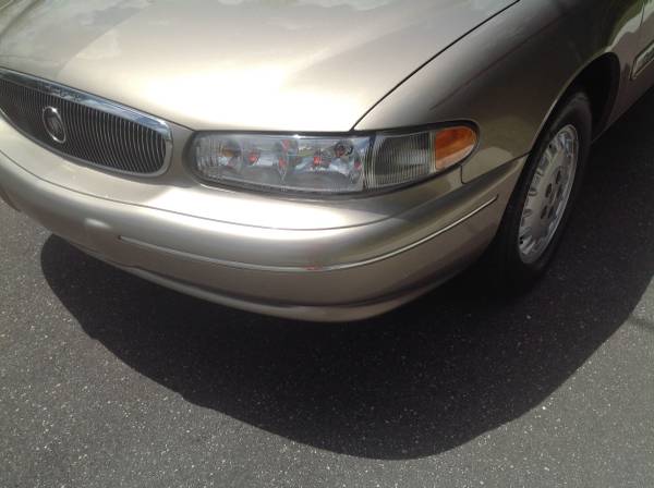 2001 Buick Century Limited.1 Owner. Cream Puff!! - cars & trucks -... for sale in Sarasota, FL – photo 9