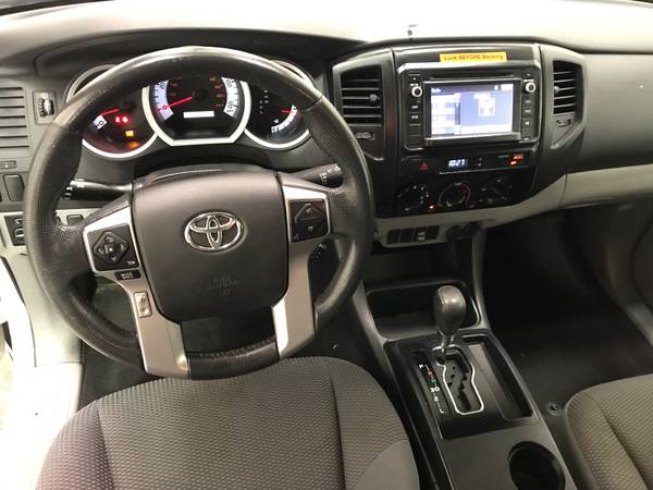 ***** 2014 Toyota Tacoma 2.7 Extended, Back Up camera, Only 83k miles, for sale in Washington, District Of Columbia – photo 11
