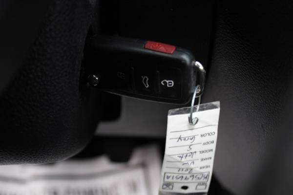 2011 Volkswagen Jetta Sedan 4dr Manual S one owner for sale in Dallas, TX – photo 16