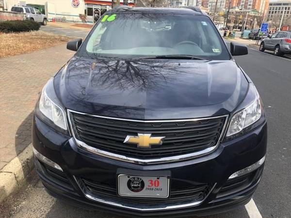 2016 Chevrolet Traverse - - by dealer - vehicle for sale in Arlington, District Of Columbia – photo 7