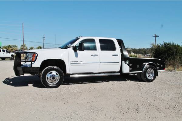 2014 GMC 3500 DENALI DUALLY*DURAMAX*FLATBED*RANCH... for sale in Liberty Hill, IA – photo 4