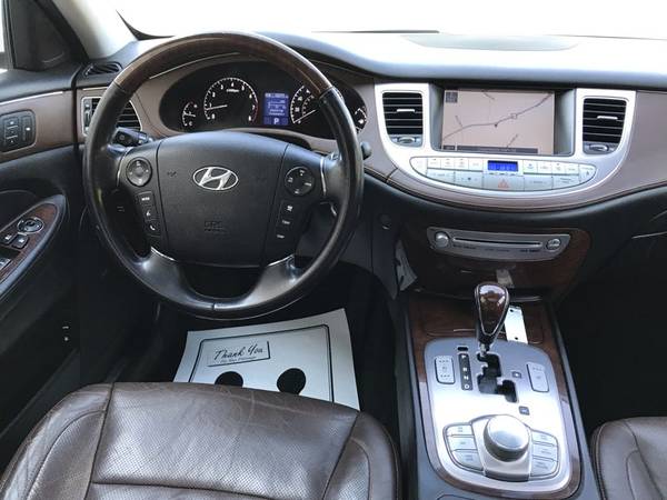 2011 HYUNDAI GENESIS*No Accidents*Leather*Navigation*Back-Up Camera* for sale in Sevierville, TN – photo 16