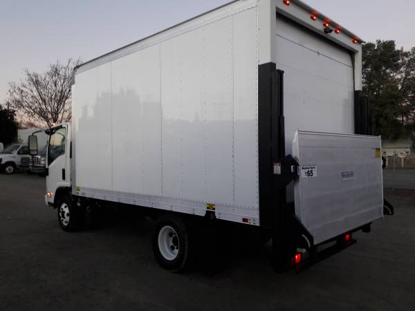 2013 ISUZU NPR BOX TRUCK WITH LIFTGATE TURBO DIESEL LOW MILES 86931... for sale in San Jose, OR – photo 9