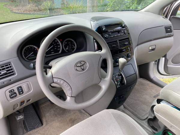 2004 Toyota Sienna LE 68k miles - cars & trucks - by owner - vehicle... for sale in Lutz, FL – photo 6