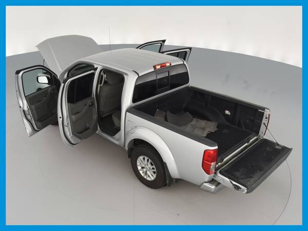 2019 Nissan Frontier Crew Cab SV Pickup 4D 5 ft pickup Silver for sale in Dallas, TX – photo 17