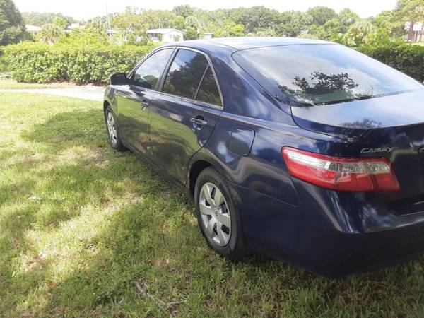 2007 Toyota Camry LE. Premium leather. Very negotiable- make offer -... for sale in Clearwater, FL – photo 4