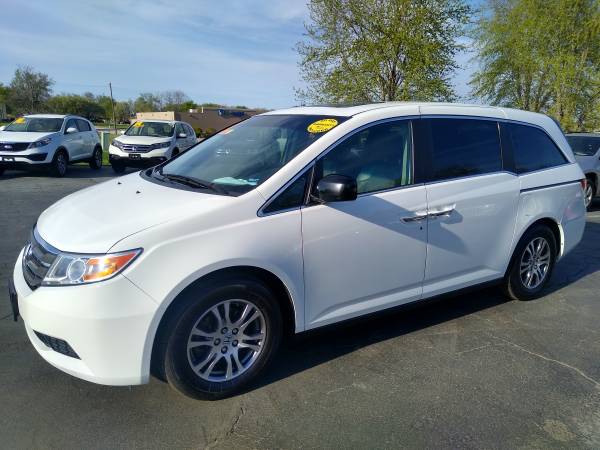 2011 Honda Odyssey EX-L With DVD ! - - by dealer for sale in Spring Hill, MO – photo 2