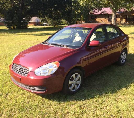 2011 accent great gas milage for sale in Mobile, MS – photo 3