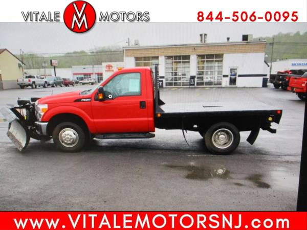 2015 Ford Super Duty F-350 DRW REG CAB 4X4 FLAT BED 40K MILES for sale in south amboy, IN