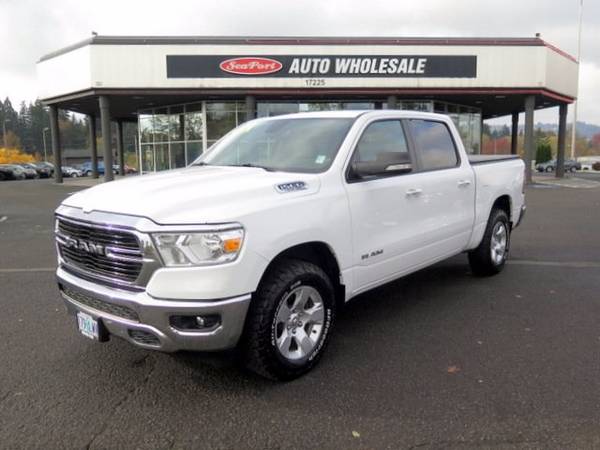 2019 Ram 1500 Big Horn 4WD Crew Cab Truck *Like New* - cars & trucks... for sale in Portland, OR – photo 18