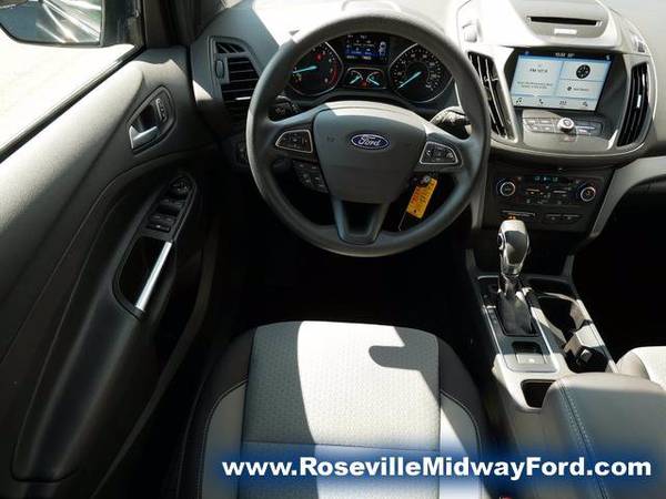 2018 Ford Escape Se - - by dealer - vehicle automotive for sale in Roseville, MN – photo 16