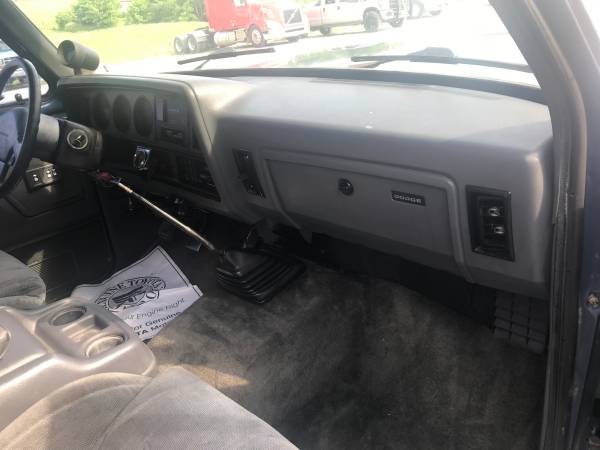 1993 Dodge 350 Cummins, 5 speed for sale in Zanesville, OH – photo 20