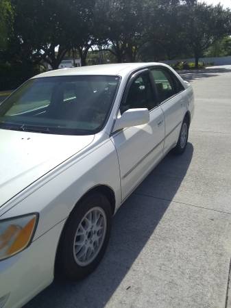 2000 TOYOTA AVALON XL DRIVES GREAT!! COLD AC!! - cars & trucks - by... for sale in Sarasota, FL – photo 10
