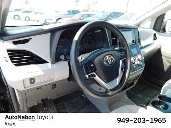 2017 Toyota Sienna LE SKU:HS844109 Regular for sale in Irvine, CA – photo 10